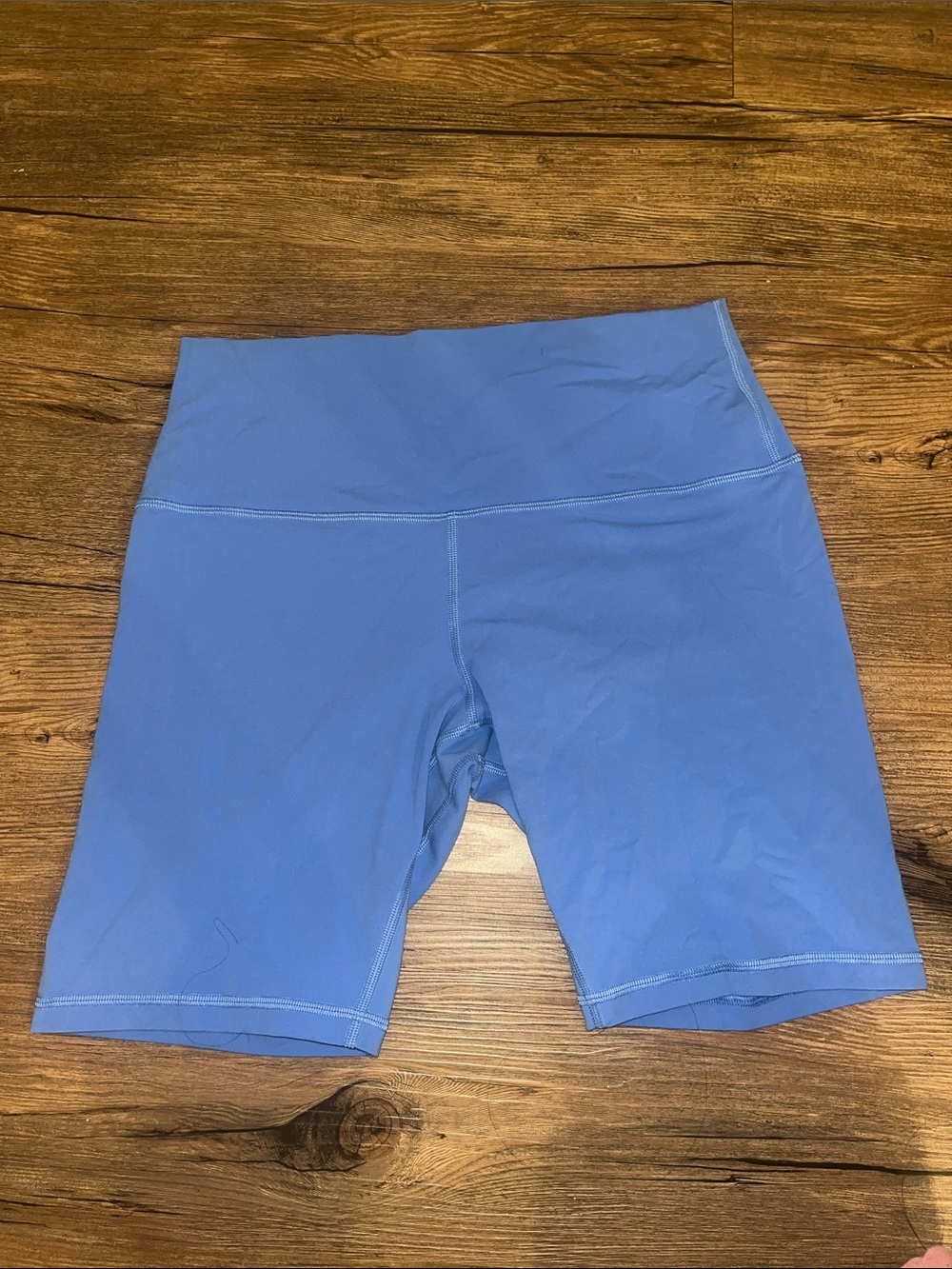 lululemon athletica Women's Bike Shorts in Periwinkle Blue
